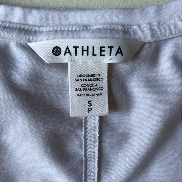 Women’s Athleta White Scoop Neck Short Sleeve Top - Picture 5 of 7